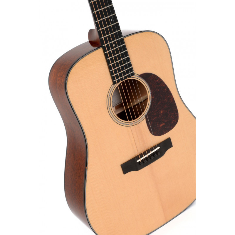 Электроакустическая гитара Sigma SDM-18E, с чехлом