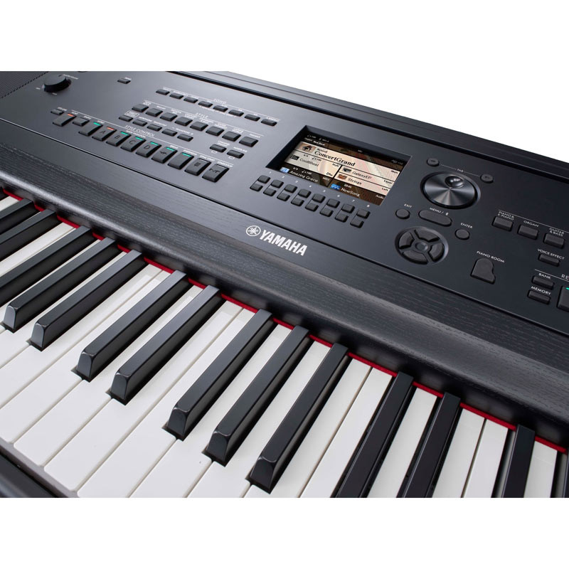 Цифровое пианино Yamaha DGX-670 B - чёрный